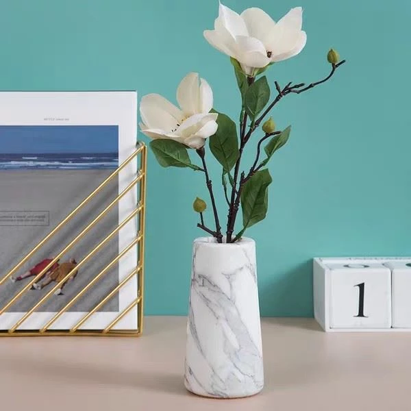 marble vase.jpg