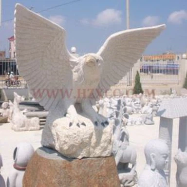 مجسمه عقاب بژ گرانیت