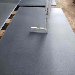 کاشی بازالت بلوستون