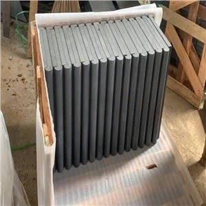 مقابله با استخر شنای جت بلک
